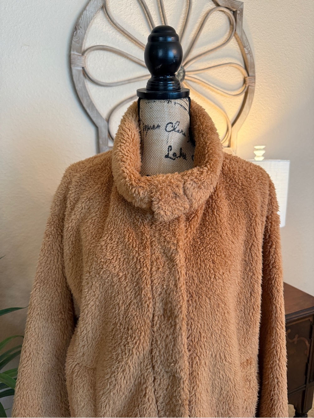 New Billabong Cozy Teddy Fleece Jacket in Camel - Picture 4 of 14